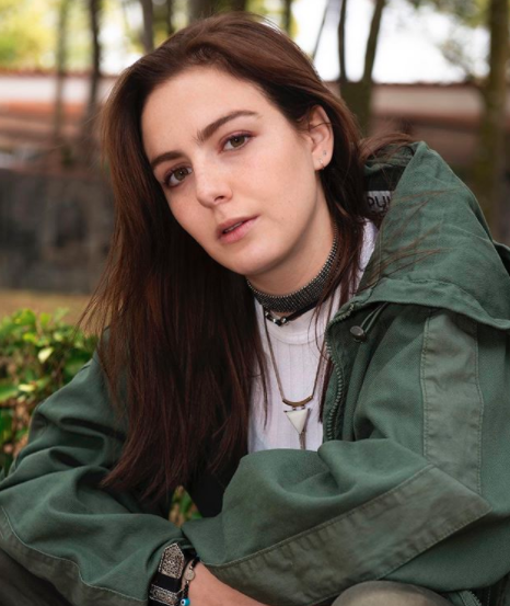 Netflix's Dark Desire Actress, Regina is enjoying her healthy and wealthy life with her family.